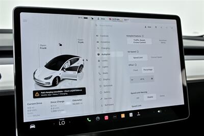 2023 Tesla Model 3 Long Range-WHITE ON WHITE!   - Photo 35 - Joliet, IL 60435
