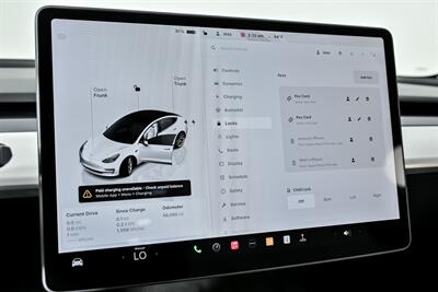 2023 Tesla Model 3 Long Range-WHITE ON WHITE!   - Photo 36 - Joliet, IL 60435