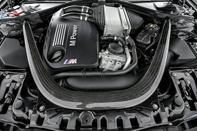 2020 BMW M4   - Photo 17 - Joliet, IL 60435