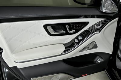 2024 Mercedes-Benz Mercedes-Maybach S 680 4MATIC-HUGE $262K MSRP!   - Photo 18 - Joliet, IL 60435