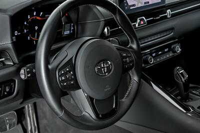 2022 Toyota GR Supra 3.0 Premium   - Photo 21 - Joliet, IL 60435