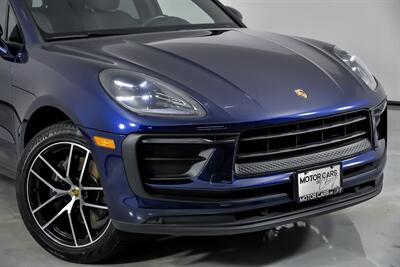 2022 Porsche Macan   - Photo 3 - Joliet, IL 60435