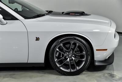 2021 Dodge Challenger R/T Scat Pack   - Photo 15 - Joliet, IL 60435