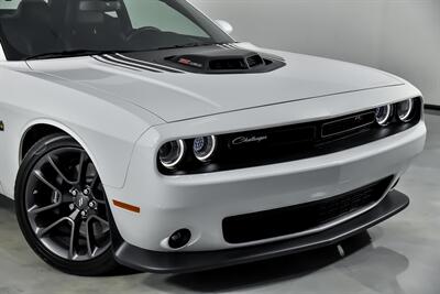 2021 Dodge Challenger R/T Scat Pack   - Photo 3 - Joliet, IL 60435