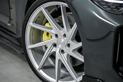 2023 Kia Stinger GT-Line   - Photo 4 - Joliet, IL 60435