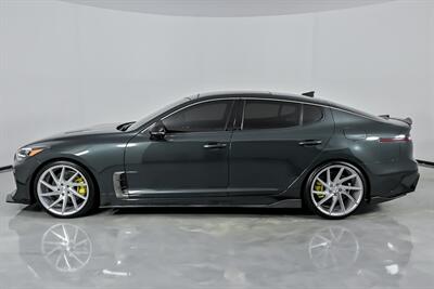 2023 Kia Stinger GT-Line   - Photo 8 - Joliet, IL 60435