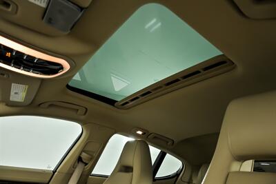 2012 Porsche Panamera 4S - Photo 24 - Joliet, IL 60435