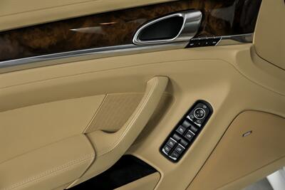 2012 Porsche Panamera 4S - Photo 18 - Joliet, IL 60435