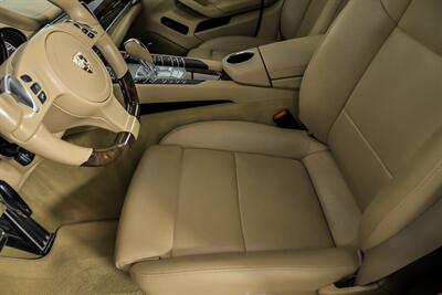 2012 Porsche Panamera 4S - Photo 22 - Joliet, IL 60435
