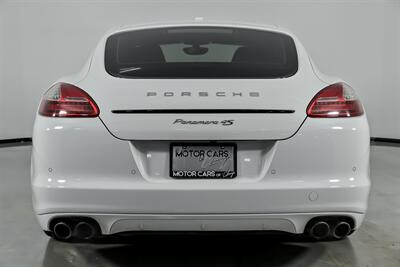 2012 Porsche Panamera 4S - Photo 11 - Joliet, IL 60435