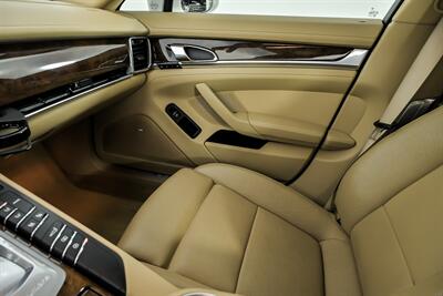 2012 Porsche Panamera 4S - Photo 36 - Joliet, IL 60435