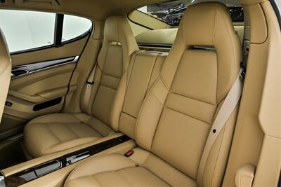 2012 Porsche Panamera 4S - Photo 25 - Joliet, IL 60435
