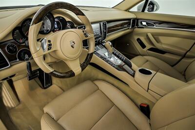 2012 Porsche Panamera 4S - Photo 21 - Joliet, IL 60435