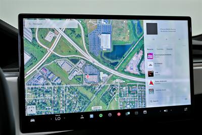 2023 Tesla Model S Plaid   - Photo 28 - Joliet, IL 60435