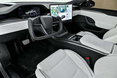 2023 Tesla Model S Plaid   - Photo 19 - Joliet, IL 60435