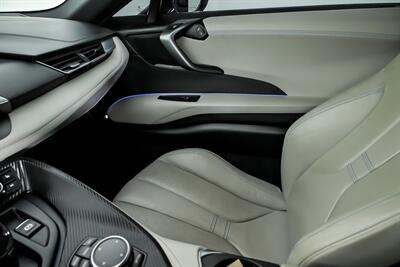 2015 BMW i8   - Photo 35 - Joliet, IL 60435