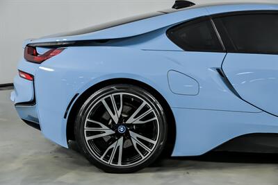 2015 BMW i8   - Photo 13 - Joliet, IL 60435
