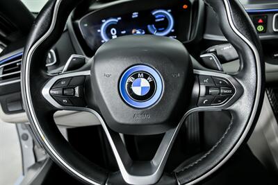 2015 BMW i8   - Photo 26 - Joliet, IL 60435