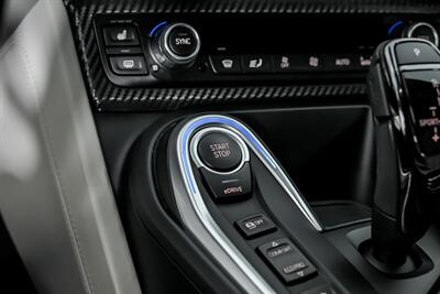 2015 BMW i8   - Photo 32 - Joliet, IL 60435