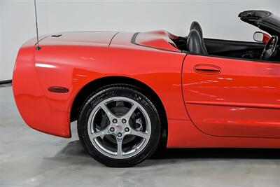 2002 Chevrolet Corvette   - Photo 13 - Joliet, IL 60435