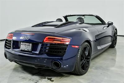 2014 Audi R8 4.2 quattro Spyder   - Photo 12 - Joliet, IL 60435