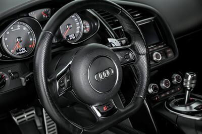 2014 Audi R8 4.2 quattro Spyder   - Photo 26 - Joliet, IL 60435