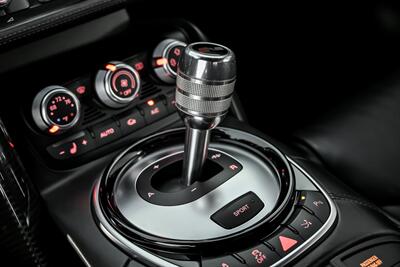 2014 Audi R8 4.2 quattro Spyder   - Photo 37 - Joliet, IL 60435