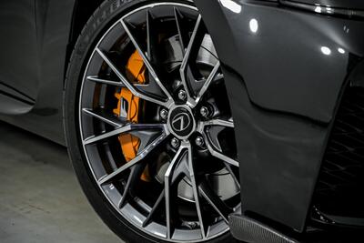 2016 Lexus GS F - Photo 4 - Joliet, IL 60435