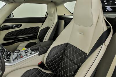 2013 Mercedes-Benz SLS AMG GT   - Photo 23 - Joliet, IL 60435