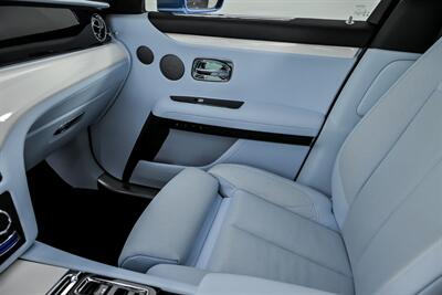 2023 Rolls-Royce Ghost -HUGE $419K MSRP-PICNIC TABLES-STARLIGHT!   - Photo 41 - Joliet, IL 60435