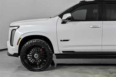 2025 Cadillac Escalade-V ESV -LIFTED WITH VOSSENS-$20K MODS   - Photo 7 - Joliet, IL 60435