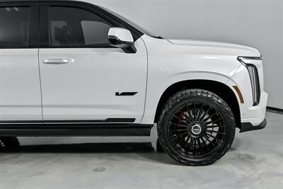 2025 Cadillac Escalade-V ESV -LIFTED WITH VOSSENS-$20K MODS   - Photo 15 - Joliet, IL 60435
