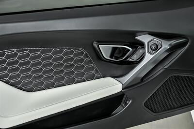 2018 Lamborghini Huracan LP 580-2 Spyder-$75K MODS-SHEEPY TWIN TURBO! - Photo 20 - Joliet, IL 60435