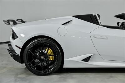 2018 Lamborghini Huracan LP 580-2 Spyder-$75K MODS-SHEEPY TWIN TURBO! - Photo 13 - Joliet, IL 60435