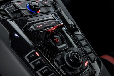 2020 Lamborghini Aventador LP 770-4 SVJ   - Photo 40 - Joliet, IL 60435
