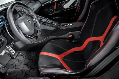 2020 Lamborghini Aventador LP 770-4 SVJ   - Photo 25 - Joliet, IL 60435
