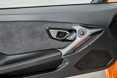 2017 Lamborghini Huracan LP 580-2 Spyder   - Photo 21 - Joliet, IL 60435