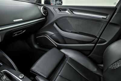 2018 Audi RS 3 2.5T quattro   - Photo 39 - Joliet, IL 60435