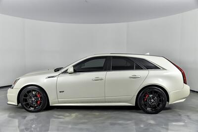 2014 Cadillac CTS-V -RARE MANUAL WAGON   - Photo 8 - Joliet, IL 60435