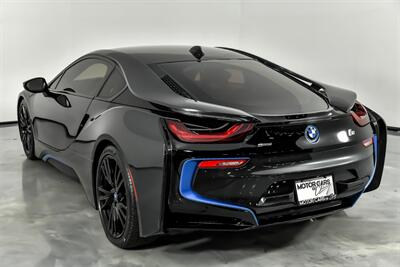 2015 BMW i8   - Photo 9 - Joliet, IL 60435