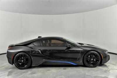 2015 BMW i8   - Photo 13 - Joliet, IL 60435