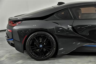 2015 BMW i8   - Photo 12 - Joliet, IL 60435