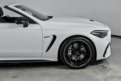 2025 Mercedes-Benz CLE AMG CLE 53-MASSIVE $100K MSRP   - Photo 15 - Joliet, IL 60435