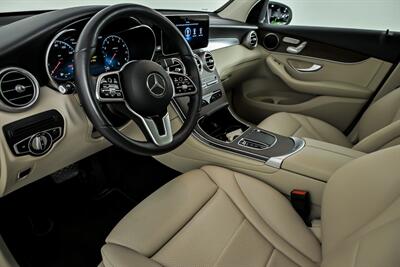 2022 Mercedes-Benz GLC GLC 300 4MATIC   - Photo 20 - Joliet, IL 60435