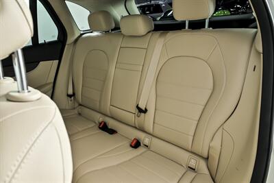 2022 Mercedes-Benz GLC GLC 300 4MATIC   - Photo 24 - Joliet, IL 60435