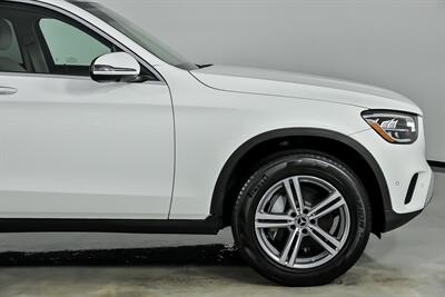 2022 Mercedes-Benz GLC GLC 300 4MATIC   - Photo 15 - Joliet, IL 60435