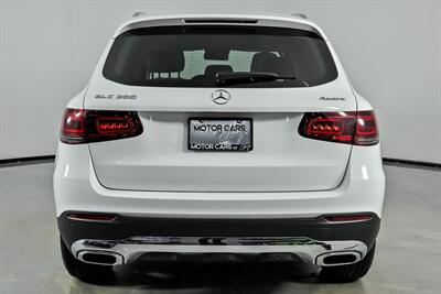 2022 Mercedes-Benz GLC GLC 300 4MATIC   - Photo 11 - Joliet, IL 60435