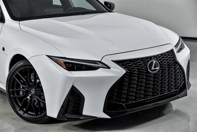 2024 Lexus IS 500 F SPORT Performance   - Photo 3 - Joliet, IL 60435