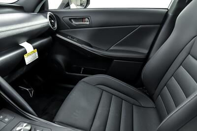 2024 Lexus IS 500 F SPORT Performance   - Photo 41 - Joliet, IL 60435