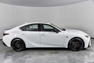 2024 Lexus IS 500 F SPORT Performance   - Photo 14 - Joliet, IL 60435